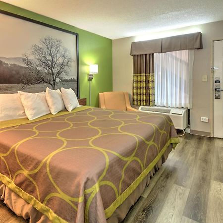 ซูเปอร์ 8 บาย วินด์แฮม น็อกซ์วิลล์ Hotel ภายนอก รูปภาพ